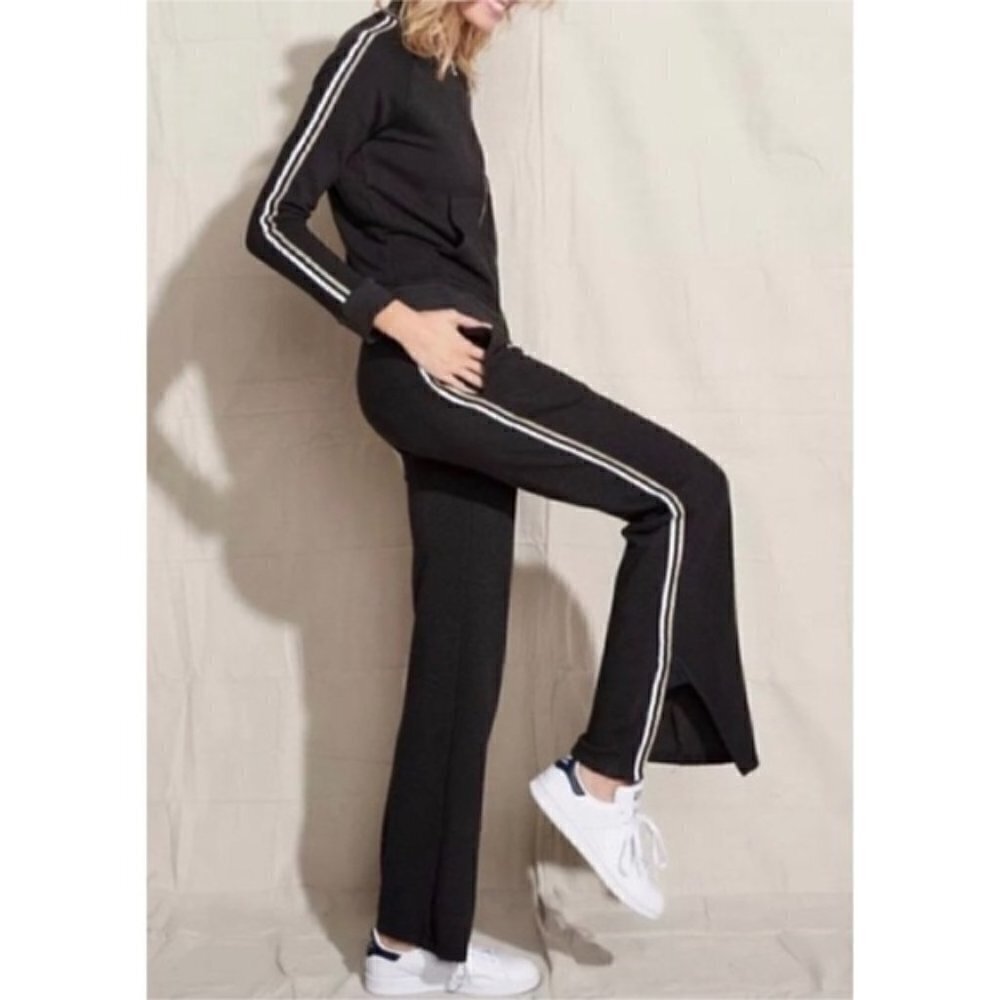 Sundry Dark Gray Metallic Side Stripe Fleece Lined Wide Leg Sweatpants 1‎ / S